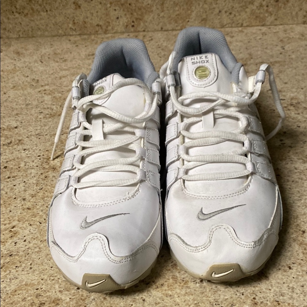 Nike Men’s White and Silver Shox Athletic Shoes